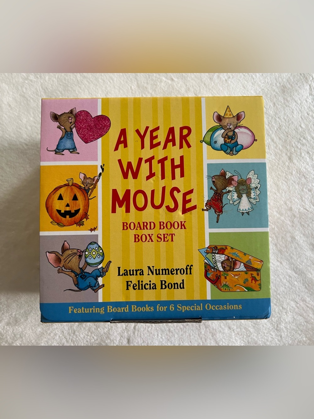 A Year With Mouse by Laura Numeroff 2023 First Edition Board Book Box Set - READ